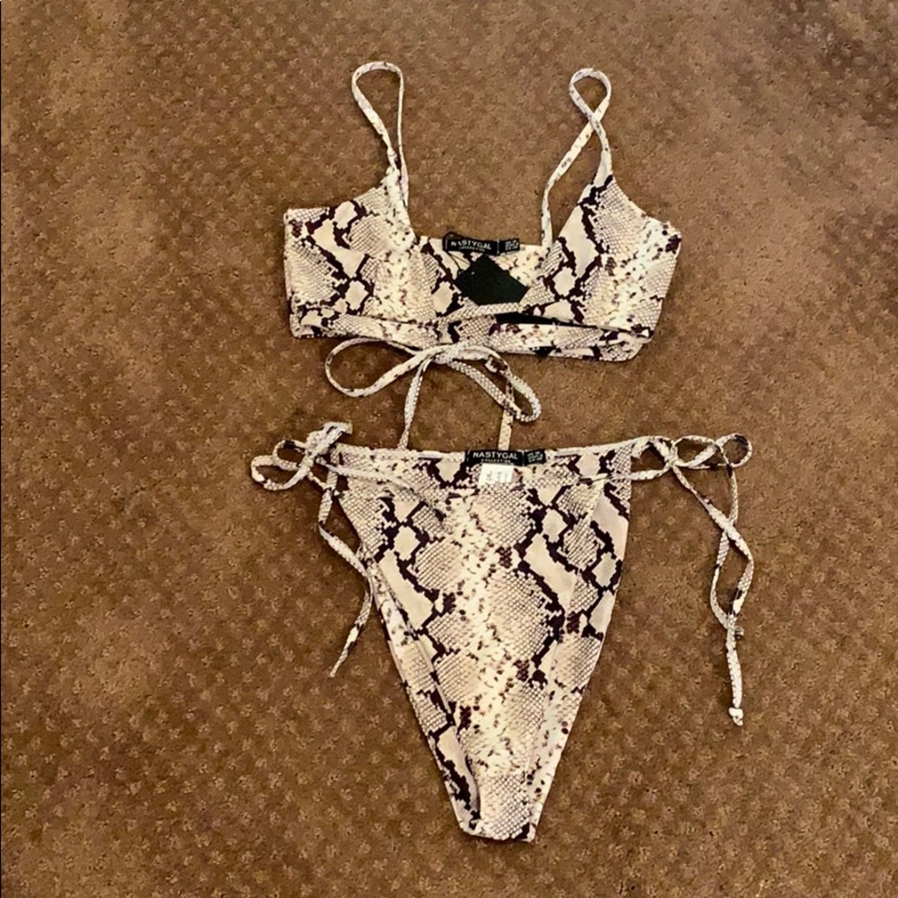 Nasty Gal Bikini